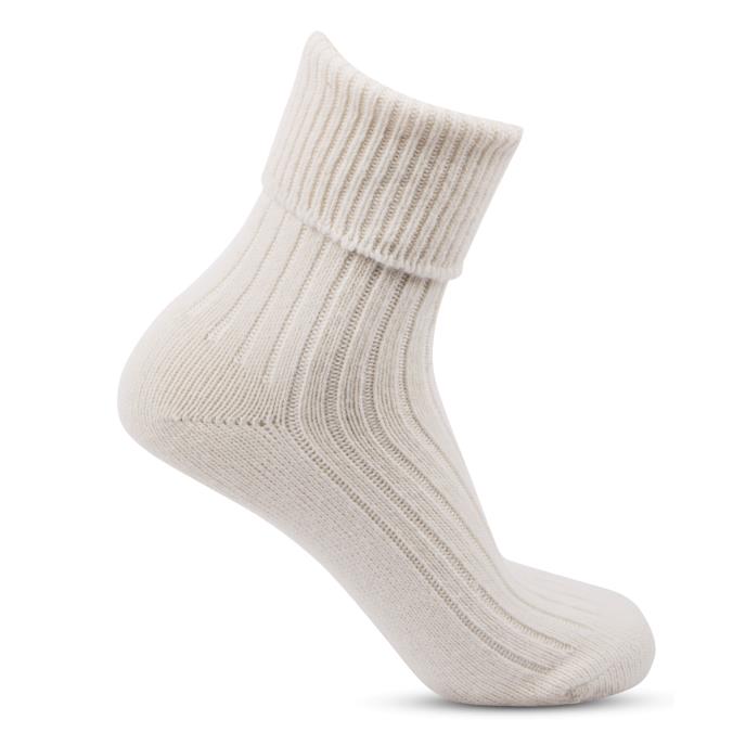 totes toasties® Ladies Cashmere Blend Socks Oat Extra Image 3